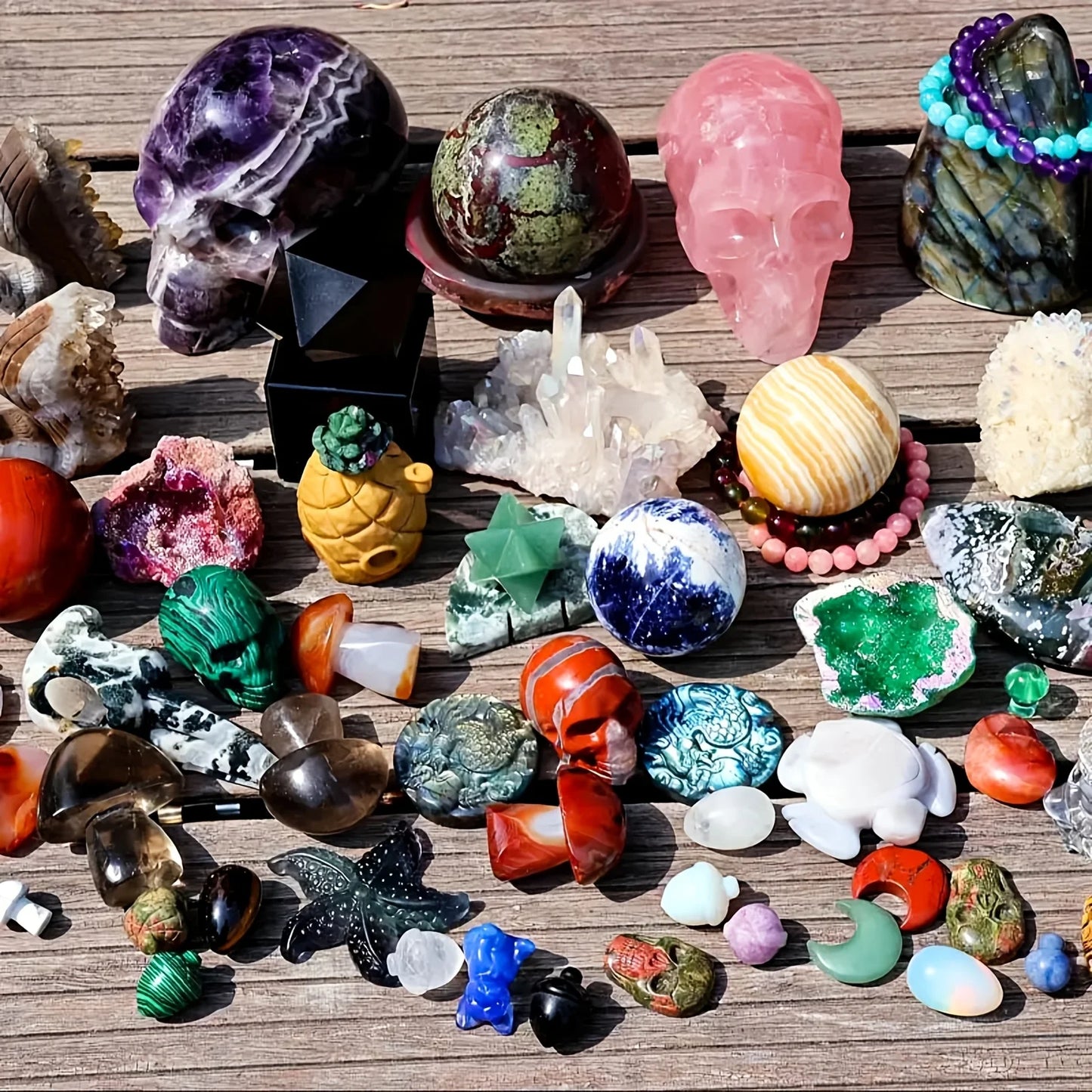 Open your own unique crystals! 1lb-3lb Crystal Gift Box-Mixed Raw Stone, Tower, Sphere, Carving , Bracelet Ring, Home Decoration