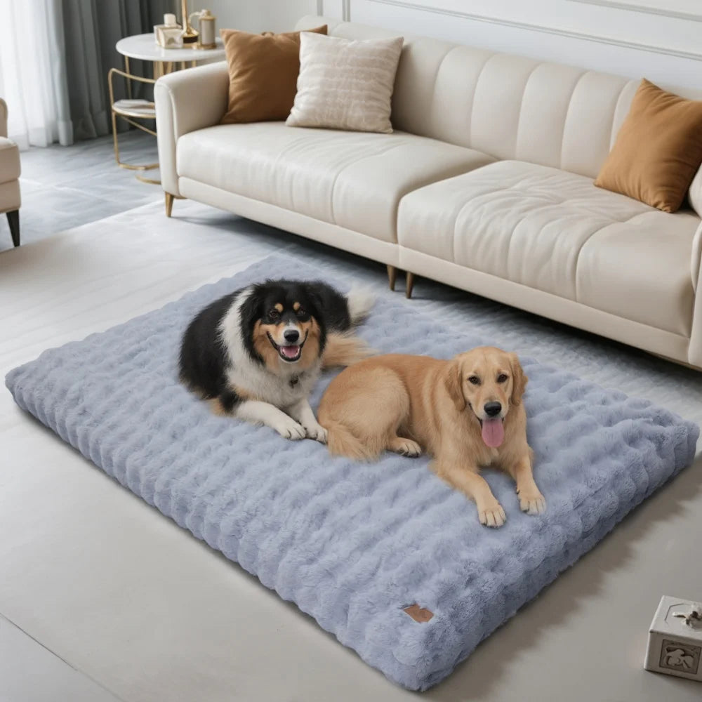 BORWARTCN Ultra Plush Dog Bed Soft Cushion Washable Mat