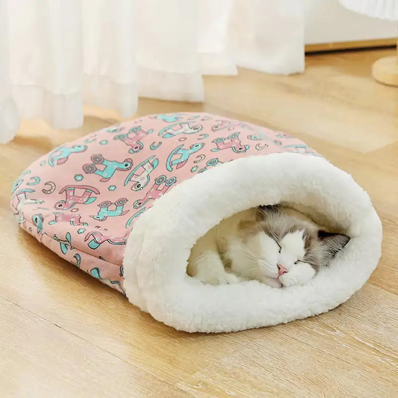 Cat Sleeping Bag Nest Winter Warmth Semi Enclosed Bed