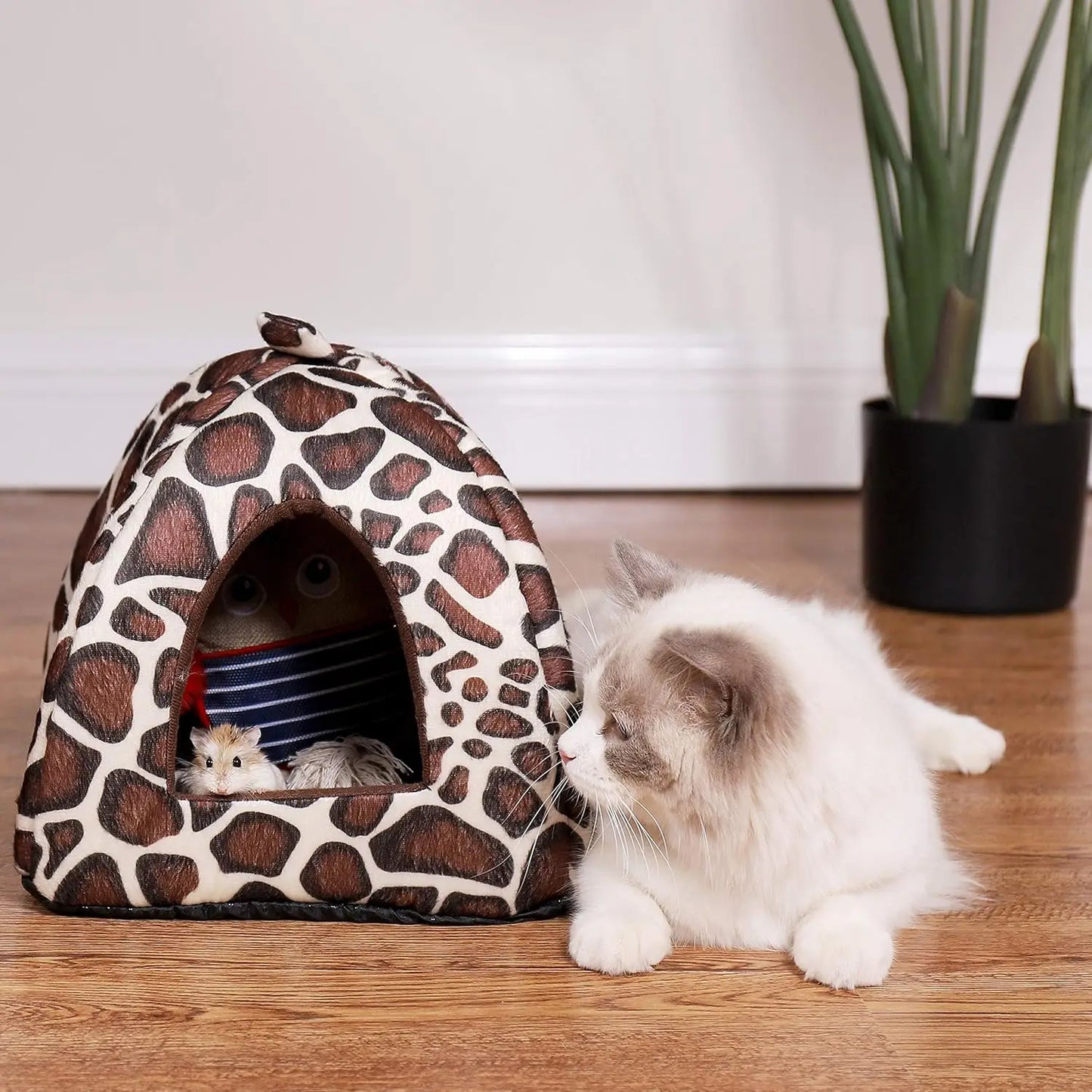 Small Dog Cat House Soft Pet Bed Kennel Strawberry Shape Puppy Tent Warm Cushion Basket for Kitten Sleeping