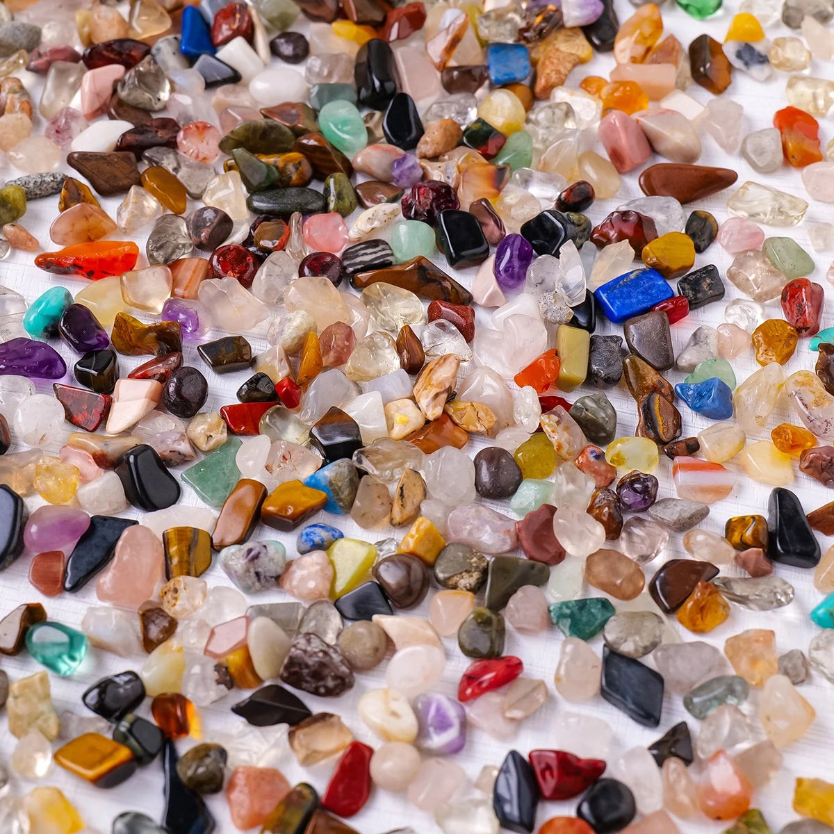Runyangshi Natural Stones Mixed Crystal Gravel For Aquarium Decoration