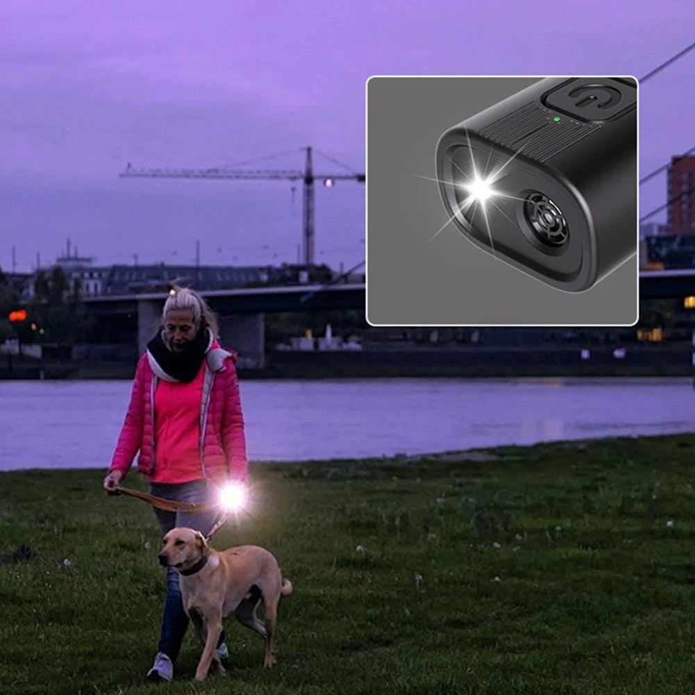 Shunmaii Ultrasonic Anti Barking Device With LED Flashlight