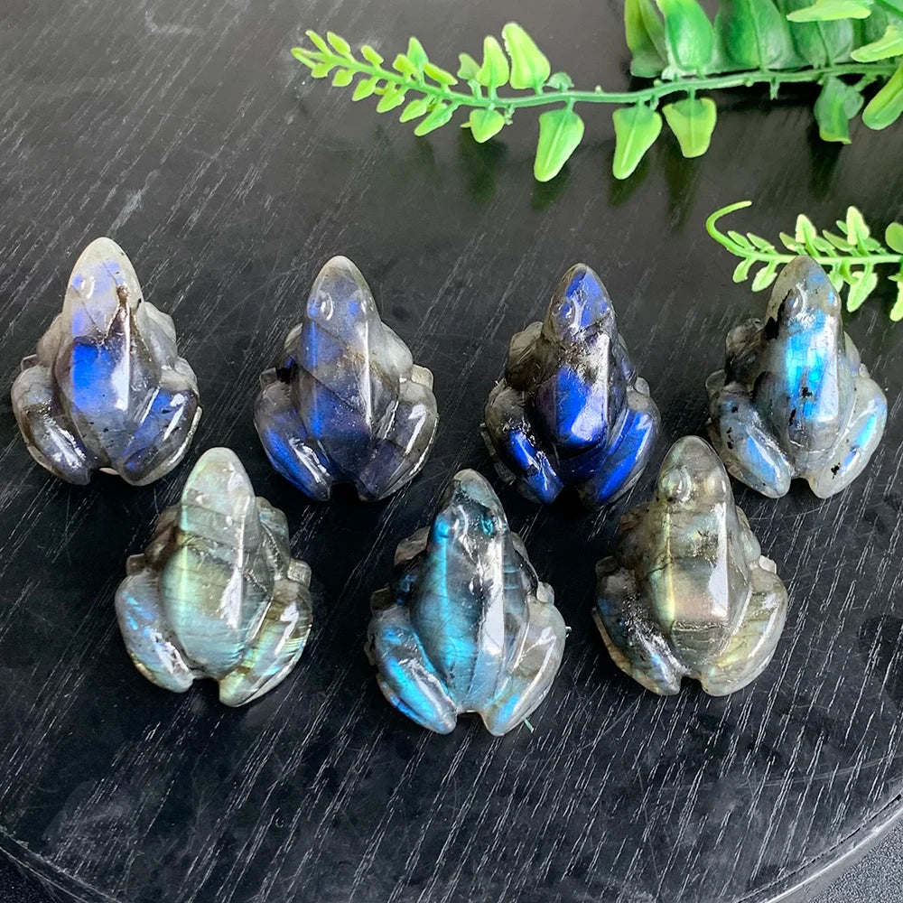 1PCS Frog Statue Natural Stones Room Ornament Hand Carved Reiki Figurine Labradorite Healing Crystals Aquarium Home Decor